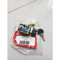 ราคา Honda Cb100 Cb125 Gl125 Gl100 C70 S90 ล็อคแฮนด์ (28979907600)