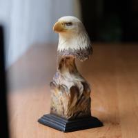 ราคา นกอินทรีย์ หล่อเรซิ่น งานของ Mill Creek Studio โดย ศิลปิน Joe Slockbower (23979438684)