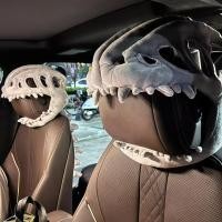 ราคา ❖ไดโนเสาร์โครงกระดูกรถที่นั่งสร้างสรรค์ตกแต่งตุ๊กตาของเล่นตุ๊กตาสวมโครงกระดูกตุ๊กตาเด็กหมวกตลก♠ (43974886422)