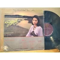 ราคา แผ่นเสียงเพลงไทย ศิลปิน ธารทิพย์ ถาวรศิริ ปกvg/แผ่นvg++ ราคา170 (28502734835)