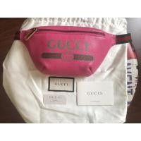 ราคา Gucci print belt bag กุชชี่ของแท้ (4076013506)