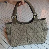 ราคา กระเป๋าflynowแท้มือ2 (23923436022)