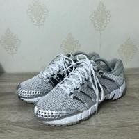 ราคา รองเท้ามือสอง K-SWISS ไซส์ 42 (1275648517)