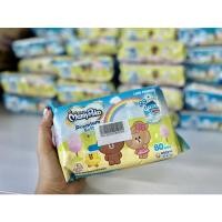 ราคา MamyPoko Wipes มามี่โพโค ไวพส์ พรีเมี่ยม ชอฟท์ ไลน์ 80 ชิ้น (Premium Soft, Baby Wipes, Line, ผ้านุ่มชุ่มชื่น) (16891435463)