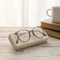 ราคา แว่นตาแฟชั่นวินเทจทรงกลม กรอบทอง เลนส์ใส ตัดแสงสีฟ้า สําหรับทุกเพศ (41222335368)