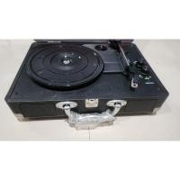 ราคา เครื่องเล่นเเผ่นเสียงมือสอง เเถมเเผ่นไวนิลสองเเผ่น (29437109415)