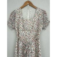 ราคา ส่งต่อชุดจั๊มสูทกางเกงขาสั้นลายดอกไม้หวานๆ (22180480340)