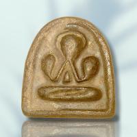 ราคา พระปิดตาท่านเจ้าคุณศรี พิมพ์นักกล้ามใหญ่ วัดอ่างศิลา ชลบุรี หลังยันต์กระบองไขว้ พระเครื่อง (44467637474)