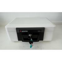 ราคา SentrySafe 1900 กล่องเก็บกันไฟ 1/2 ชั่วโมง ความจุ 0.18 ลูกบาศก์ฟุต สีขาว (42272637898)