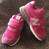 ราคา รองเท้าเด็กแท้มือ 2 ยี่ห้อ New Balance สีชมพู (6650278062)