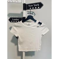 ราคา เสื้อครอป H&M สีขาว เว้าไหล่ แท้จาก shop (23487876220)