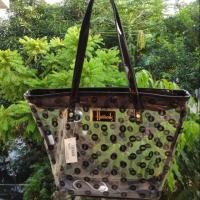 ราคา Harrods กระเป๋า harrods ของแท้ซื้อจากอังกฤษค่ะยังไม่เคยใช้เลยมือ 1 ราคาตามป้ายดูได้ด้านใน (2444304714)