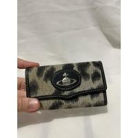 ราคา กระเป๋ากุญแจ Vivienne Westwood Key Case มือสอง (27713446221)