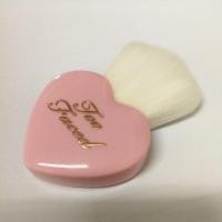 ราคา Too Faced แท้ แปรงปัดแก้ม/ไฮไลท์ (1332361122)