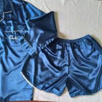 ราคา ชุดนอนสีกรม เสื้อแขนยาวผ้าซาติน + ขาสั้น (6940656081)