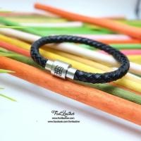 ราคา ข้อมือหนังแท้ สลักชื่อฟรี (438433949)