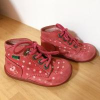 ราคา ส่งต่อ : รองเท้าบูทหนังสำหรับเด็ก หุ้มข้อสั้น สีชมพู Minnie Kickers แท้ Size : 12 cm (6551296914)