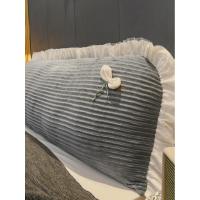 ราคา หมอนผ้าห่ม หมอนขิด หมอน หมอนหัวเตียง เมจิกกำมะหยี่พรมรองเตียงสไตล์เกาหลี ออกแบบเหมือนเจ้าหญิง พร้อมหมอนและพรมทากัมมิ สามารถแยกซักทำความสะอาดได้ (44171382906)