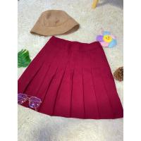 ราคา กระโปรงเทนนิสสีแดงเลือดหมู (25169463176)