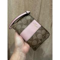 ราคา กระเป๋าคล้องมือ Coach 1 ซิป S มือสอง (27119094287)