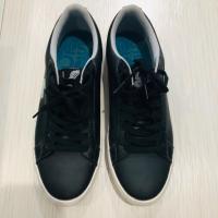 ราคา รองเท้าผ้าใบ LACOSTE แท้ 100% สีดำ line : fernfirefox (1800814238)