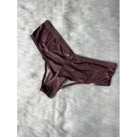 ราคา Victoria’s Secret แท้ - ป้ายห้อย - Size M - เปิดหลัง - ผ้าลื่น (VS80) #lgbt (21421574184)