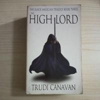 ราคา หนังสือเวทย์มนตร์สีดําสามเล่มที่สูงเพลงนี้ TRUDI CANAVAN (41772432196)