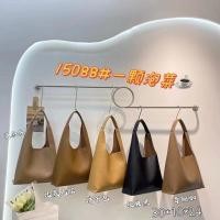 ราคา กระเป๋าแฟชั่นสตรีนําเข้า TAO LE YU SHOWERBAG TLY 15088 (43855745070)