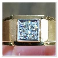 ราคา แหวนเพชรแท้ผู้ชายเม็ดยอด1กะรัต (4345023500)