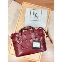 ราคา กระเป๋าLynรุ่น Forina Handbag (10816255735)