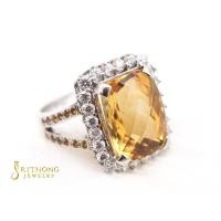 ราคา SALE! แหวนพลอยซิตรินแท้ 7.4 กะรัต พลอยไวท์โทปาสแท้ เงินแท้ ชุบทองคำขาว (27217870762)