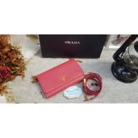 ราคา USED PRADA Wallet on Chain (WOC) (1395512948)