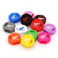 ราคา ปลอกกุญแจรถ เคสกุญแจ ซิลิโคน ยาง สีสันสดใส สำหรับ HONDA Cilck125i Wave110i Scoopy i ส่งเร็วจากกรุงเทพ ReturnL:ED (27607357476)