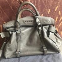 ราคา MiuMiu bow bag Used (1189481485)