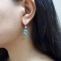 ราคา Blue Topaz​ Earring​ ต่างหูพลอยบลูโทพาส น้ำสวย แสงดี สีฟ้าสดใส ประดับคริสตัล​สวารอ​ฟสกี้​ ใส่ทำงานใส่เที่ยวคู่เดียวจบ (2909936912)