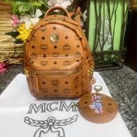 ราคา กระเป๋าสะพายเป้หนังแท้ MCM mini 6.5” สีนำ้ตาล (27888504094)