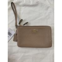 ราคา กระเป๋าCoachแท้100% โค้ชคล้องมือ 2ซิปไซส์s (13689706463)