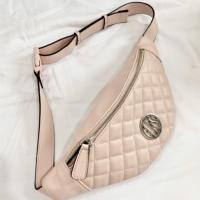 ราคา กระเป๋าคาดอก GUESS ของแท้100% (5034586157)