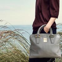 ราคา กระเป๋า2way ถือและสะพายข้าง มือสองแบรนด์ BRHAS PATI งานหนังแบรนด์แท้จากอเมริกา (24224614775)