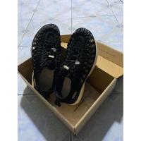 ราคา Keen Uneek black harvest gold Woman EU 36 มือ 2 (2984371561)