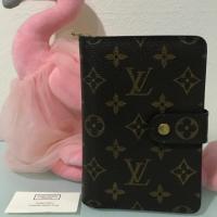 ราคา Used :LV Zippy Compact Monogram Wallet (5438900956)