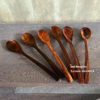 ราคา ช้อนไม้พยุง ช้อนซุปไม้พยุงแท้ (สีไม้ ลวดลายธรรมชาติ (10629883079)