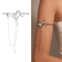 ราคา สร้อยข้อมือ charm สีเงิน ลายหัวใจ สไตล์หวานละมุน (54552128969)