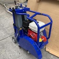 ราคา ส่งฟรี! เครื่องตัดถนนคอนกรีต ใส่ใบเพชรได้14-20นิ้ว(ถังน้ำพลาสติก) พร้อมเครื่องยนต์ HONDA แท้ 9-13HP แท่นตัดจ้อย รถตัดถนน (20140083262)