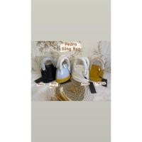 ราคา Pedro Handlebag Small PB001 (20402389461)