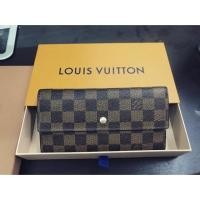 ราคา หลุยส์แท้‼️‼️ร้อนเงินคะ (5328606363)