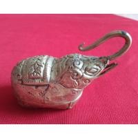 ราคา ช้างโมเดล ของสะสม ตั้งโชว์ ของเก่า เก็บสิ่งของชิ้นเล็กๆได้ค่ะ (6042822591)