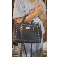 ราคา กระเป๋าหนังของแท้ งานมือสองสภาพดีเหมือนใหม่ หนังนิ่มมาก (13814150335)