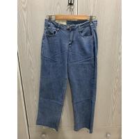 ราคา ️️ สินค้ามือหนึ่ง กางเกงยีนส์ขายาว size L แต่งปลายขาขาด (16762502204)