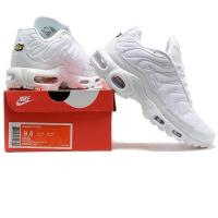 ราคา NIKE AIR MAX PLUS TN สีดำสีขาว สำหรับผู้ชาย ไซส์ 46 (53452228319)